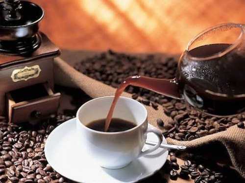 необычное парковое озеро необычное парковое озеро