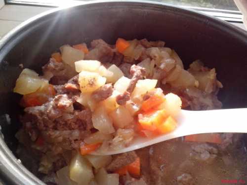 говядина с капустой